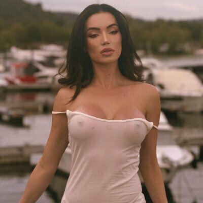 TS Vanessa Hilton
