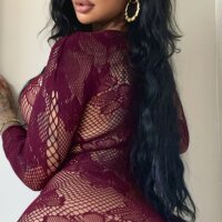 1 Nyra Rose photo