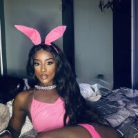 7 Bellablack Queen photo