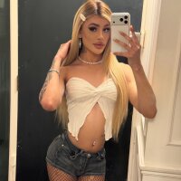 16 Sophia Hot photo