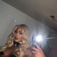 1 Blondexxl photo